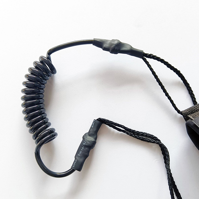 Deska surfingowa, ponton, kaja – Surfboard Leash recenzja i cena