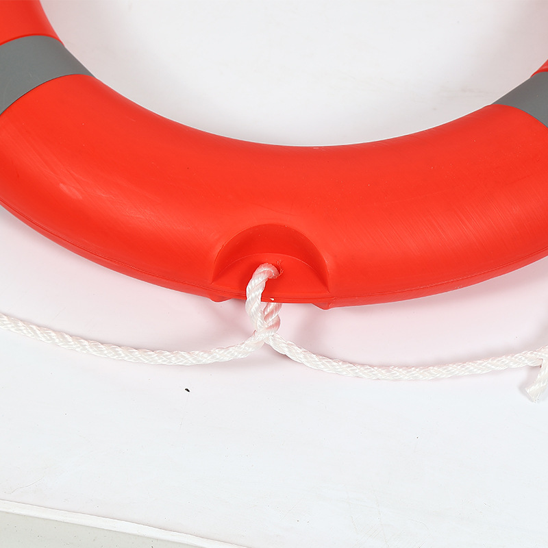 Pogrubiony, piankowy, plastiko – Life Jacket recenzja i cena